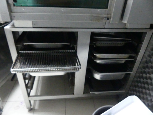 Four Leventi - מכונת מזון: תמונה 5 Four Leventi - מכונת מזון: תמונה 5