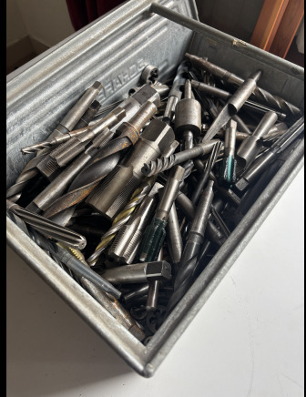Lot industriel : fraisage, taraudage, perçage – ±100 pièces - מכונת כרסום: תמונה 4 Lot industriel : fraisage, taraudage, perçage – ±100 pièces - מכונת כרסום: תמונה 4