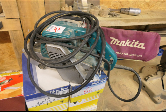 Ponceuse à bande Makita 9402 - מכונת עיבוד עץ: תמונה 2 Ponceuse à bande Makita 9402 - מכונת עיבוד עץ: תמונה 2