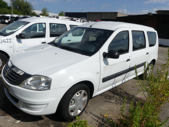 REF:10423 - Voiture Dacia Logan 1.5 DCI break (2012-254.373 km) - כלי רכב מסחרי קומבי: תמונה 1 REF:10423 - Voiture Dacia Logan 1.5 DCI break (2012-254.373 km) - כלי רכב מסחרי קומבי: תמונה 1