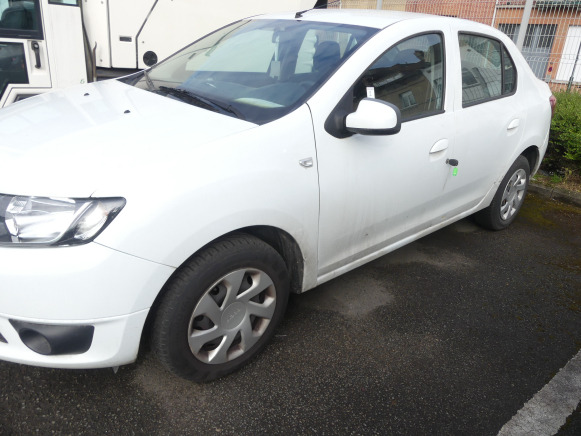 REF:20513 - Voiture Dacia Logan Berline (2013-97.655 km) - סדאן: תמונה 2 REF:20513 - Voiture Dacia Logan Berline (2013-97.655 km) - סדאן: תמונה 2