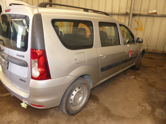 REF:2GBD456 - Voiture Dacia Logan Break SD (2011-85.514 km) - רכב סטיישן: תמונה 4 REF:2GBD456 - Voiture Dacia Logan Break SD (2011-85.514 km) - רכב סטיישן: תמונה 4