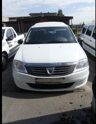 REF:3422 - Voiture Dacia Logan 1.5 DCI break (2012-184.407 km) - כלי רכב מסחרי קומבי: תמונה 2 REF:3422 - Voiture Dacia Logan 1.5 DCI break (2012-184.407 km) - כלי רכב מסחרי קומבי: תמונה 2