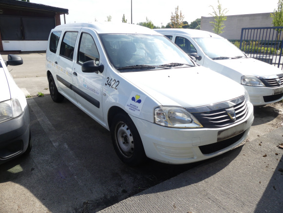 REF:3422 - Voiture Dacia Logan 1.5 DCI break (2012-184.407 km) - כלי רכב מסחרי קומבי: תמונה 3 REF:3422 - Voiture Dacia Logan 1.5 DCI break (2012-184.407 km) - כלי רכב מסחרי קומבי: תמונה 3