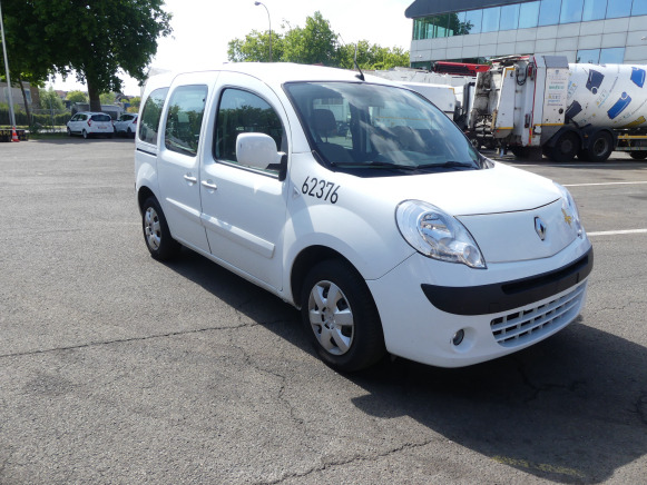 REF:62376 - Voiture Renault Kangoo 1.5 D (2011-42.514 km) - SUV: תמונה 1 REF:62376 - Voiture Renault Kangoo 1.5 D (2011-42.514 km) - SUV: תמונה 1