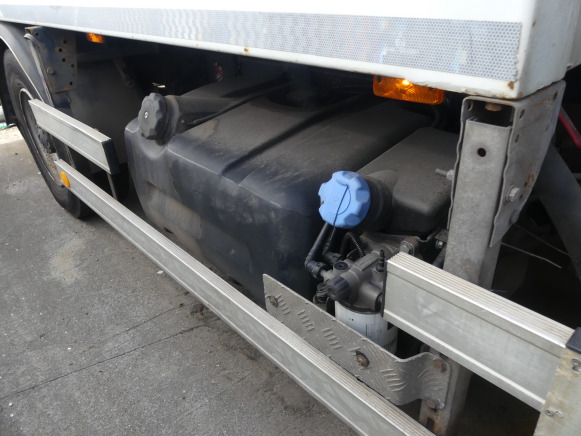 REF:68419 - Camion poubelle Renault Midlum 180DXI (2013-150.066 km) - משאית אשפה: תמונה 4 REF:68419 - Camion poubelle Renault Midlum 180DXI (2013-150.066 km) - משאית אשפה: תמונה 4
