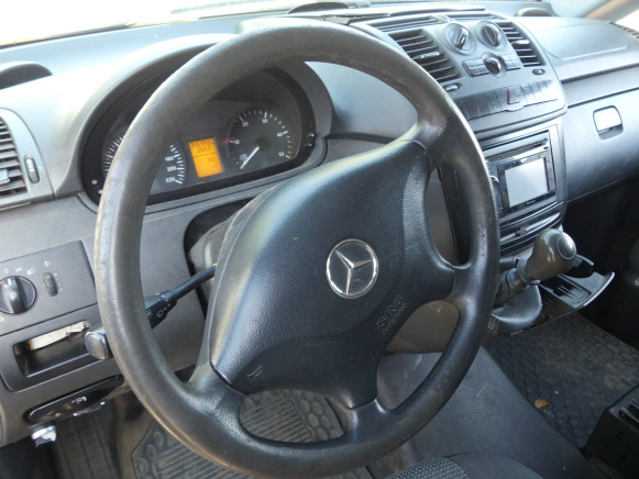כלי רכב מסחרי REF:7128 - Camionnette Mercedes-Benz Vito (2011-346.992 km): תמונה 7