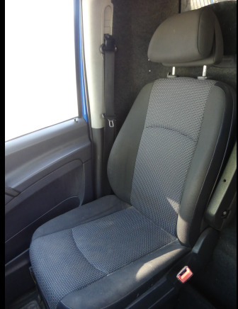 כלי רכב מסחרי REF:7128 - Camionnette Mercedes-Benz Vito (2011-346.992 km): תמונה 15