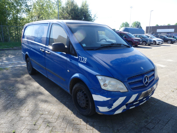 REF:7128 - Camionnette Mercedes-Benz Vito (2011-346.992 km) - כלי רכב מסחרי: תמונה 2 REF:7128 - Camionnette Mercedes-Benz Vito (2011-346.992 km) - כלי רכב מסחרי: תמונה 2