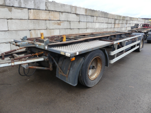 REF:WD-83-GR - Remorque porte container Floor FLA-10-108 - קרון נגרר מוביל מכולות/ החלפת גוף: תמונה 1 REF:WD-83-GR - Remorque porte container Floor FLA-10-108 - קרון נגרר מוביל מכולות/ החלפת גוף: תמונה 1