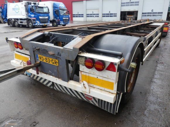 REF:WD-83-GR - Remorque porte container Floor FLA-10-108 - קרון נגרר מוביל מכולות/ החלפת גוף: תמונה 3 REF:WD-83-GR - Remorque porte container Floor FLA-10-108 - קרון נגרר מוביל מכולות/ החלפת גוף: תמונה 3
