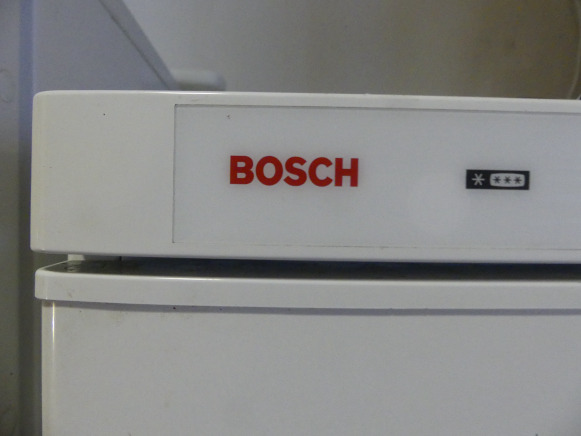 Surgélateur à tiroirs vertical Bosch - מכונת מזון: תמונה 2 Surgélateur à tiroirs vertical Bosch - מכונת מזון: תמונה 2