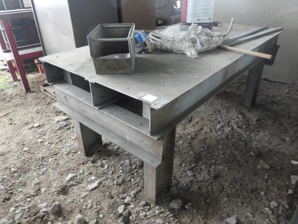 Table de soudure - מכונת עיבוד מתכת: תמונה 1 Table de soudure - מכונת עיבוד מתכת: תמונה 1