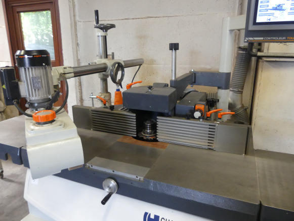 Toupie CNC Chambon Sas T330i - מכונת עיבוד עץ: תמונה 4 Toupie CNC Chambon Sas T330i - מכונת עיבוד עץ: תמונה 4