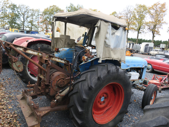 Tracteur agricole + treuil Ford Super Major - טרקטור חקלאי: תמונה 3 Tracteur agricole + treuil Ford Super Major - טרקטור חקלאי: תמונה 3