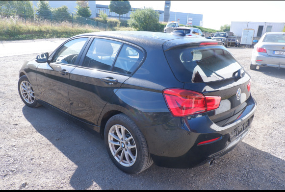 Voiture BMW 118.i - האצ'בק: תמונה 2 Voiture BMW 118.i - האצ'בק: תמונה 2