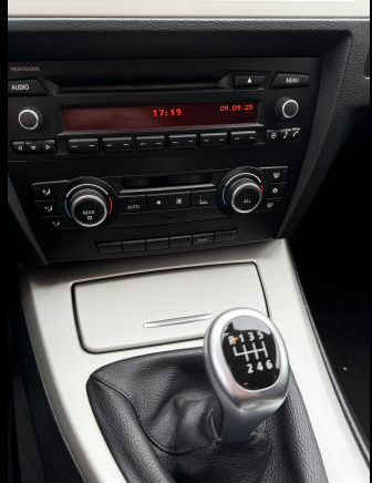 Voiture BMW 316D (2011-212.866 km-VIN:WBAPR51080E719674) - מכונית: תמונה 3 Voiture BMW 316D (2011-212.866 km-VIN:WBAPR51080E719674) - מכונית: תמונה 3