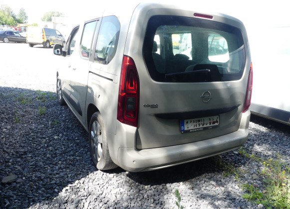 Voiture Opel Combo LIFE (2020-164.299 km-VIN:WOVECYHYLJ618520) - כלי רכב מסחרי קומבי: תמונה 5 Voiture Opel Combo LIFE (2020-164.299 km-VIN:WOVECYHYLJ618520) - כלי רכב מסחרי קומבי: תמונה 5