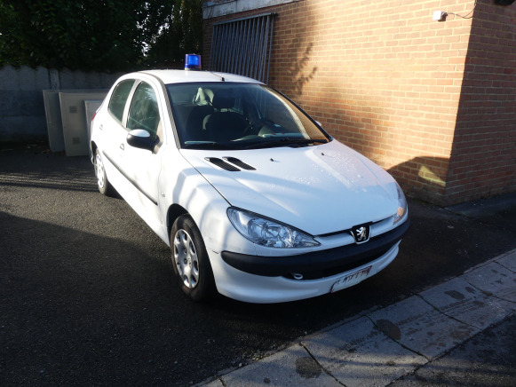 Voiture Peugeot 206 (2006-87.764 km) - מכונית: תמונה 2 Voiture Peugeot 206 (2006-87.764 km) - מכונית: תמונה 2