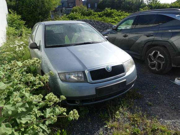Voiture Skoda Fabia (2004-189.523 km) - מכונית: תמונה 2 Voiture Skoda Fabia (2004-189.523 km) - מכונית: תמונה 2