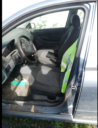 Voiture Skoda Fabia (2004-189.523 km) - מכונית: תמונה 5 Voiture Skoda Fabia (2004-189.523 km) - מכונית: תמונה 5