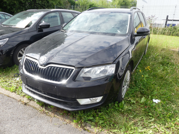 Voiture break Skoda Octavia Combi (2015-167.000 km) - מכונית: תמונה 1 Voiture break Skoda Octavia Combi (2015-167.000 km) - מכונית: תמונה 1