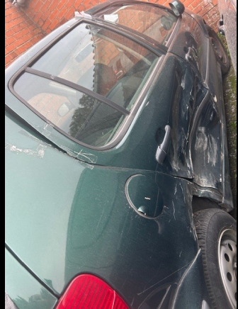 Volkswagen Polo - סדאן: תמונה 1 Volkswagen Polo - סדאן: תמונה 1