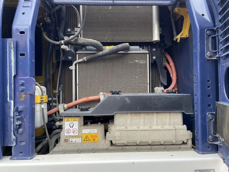 הַחכָּרָה Komatsu HB215 Semilong SUPER NICE AND CLEAN MACHINE ! Komatsu HB215 Semilong SUPER NICE AND CLEAN MACHINE !: תמונה 12