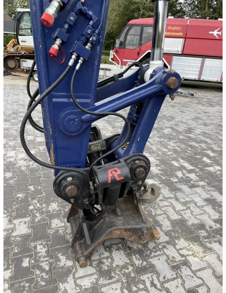 הַחכָּרָה Komatsu HB215 Semilong SUPER NICE AND CLEAN MACHINE ! Komatsu HB215 Semilong SUPER NICE AND CLEAN MACHINE !: תמונה 10