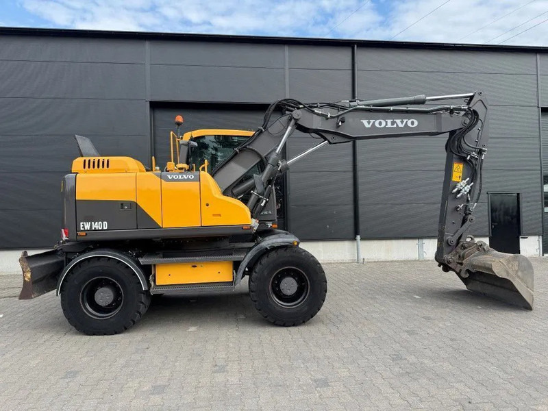 מחפר גלגלים Volvo EW140D 2017 10000 uur ! NETTE NEDERLANDSE MACHINE: תמונה 10