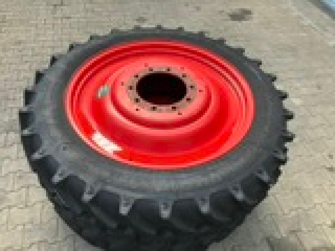 Alliance 320/85R38 - צמיג עבור מכונה חקלאית: תמונה 2 Alliance 320/85R38 - צמיג עבור מכונה חקלאית: תמונה 2