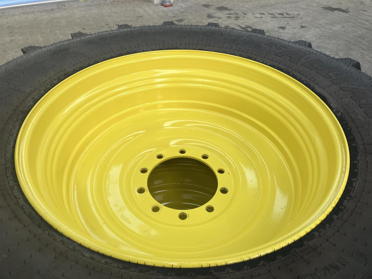 Alliance 520/85R38 - צמיג עבור מכונה חקלאית: תמונה 5 Alliance 520/85R38 - צמיג עבור מכונה חקלאית: תמונה 5