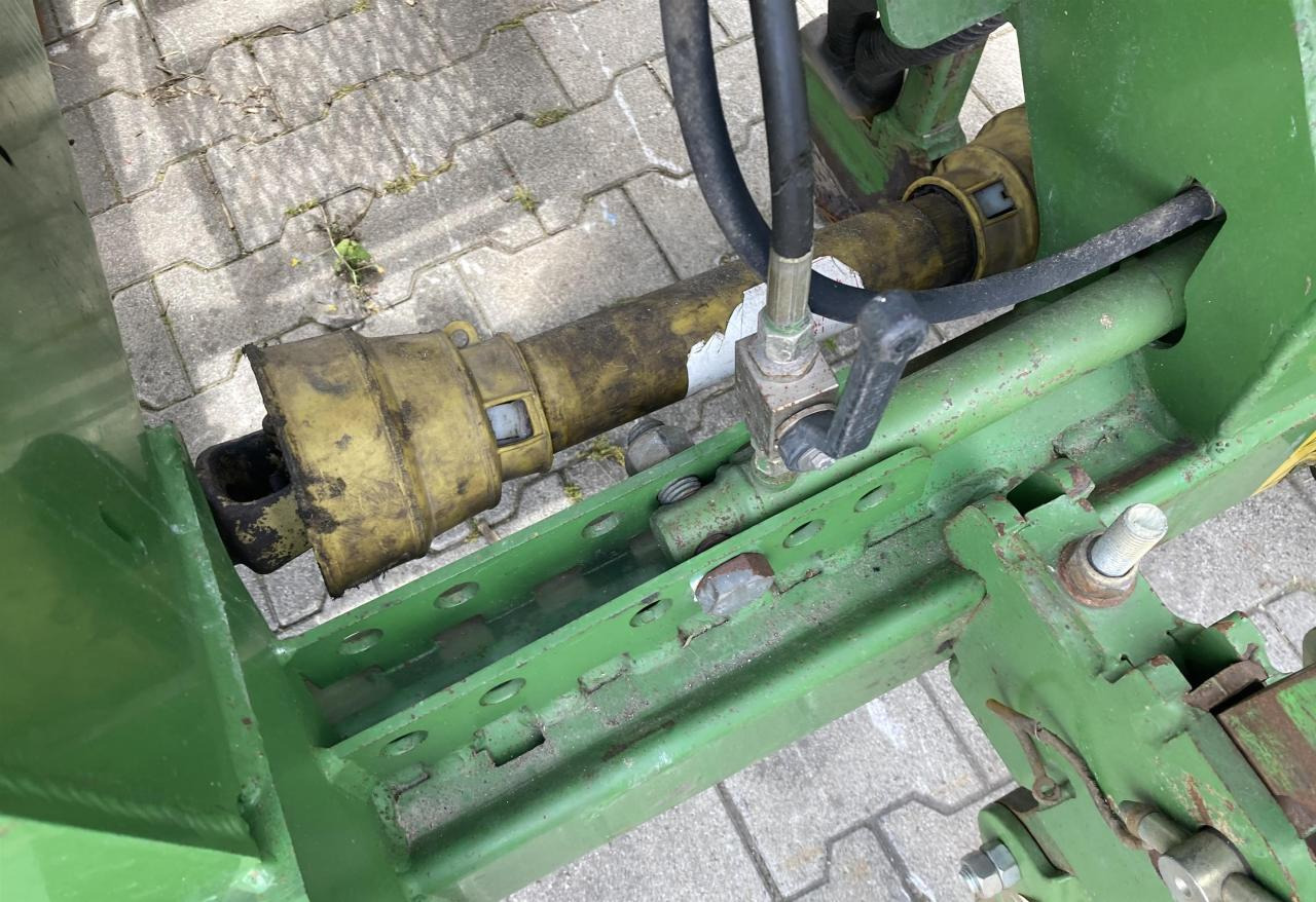 מכונת זריעה מדויקת Amazone ED602K: תמונה 7