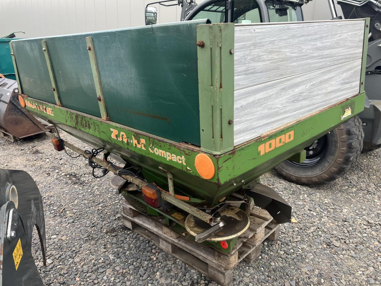 Amazone ZA-M 1000 Comp. - מפזרת דשן: תמונה 2 Amazone ZA-M 1000 Comp. - מפזרת דשן: תמונה 2