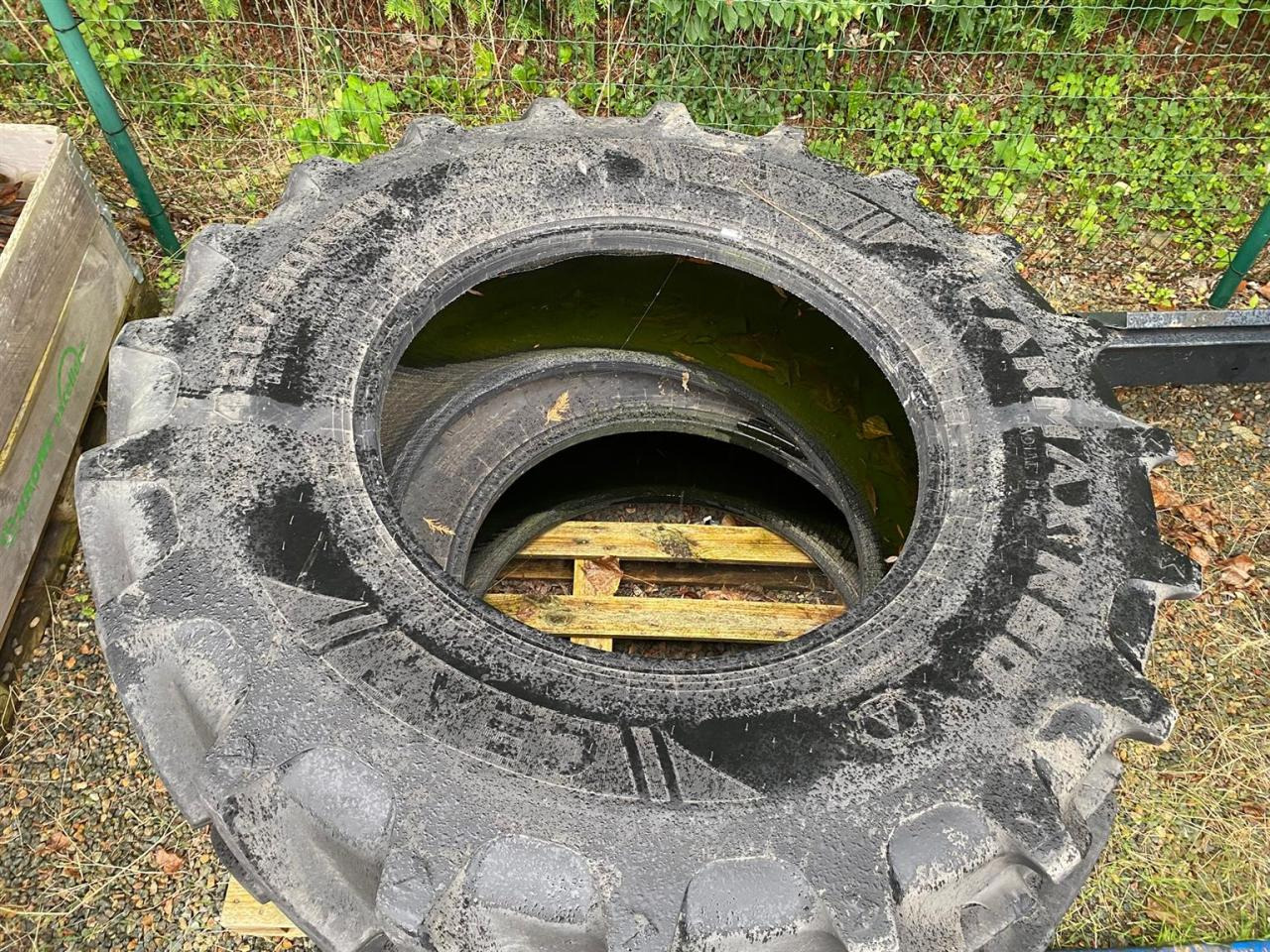 CEAT 420/90R30 - צמיג עבור מכונה חקלאית: תמונה 3 CEAT 420/90R30 - צמיג עבור מכונה חקלאית: תמונה 3