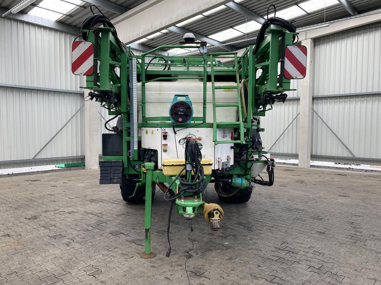 CHD F 5239 A - מרסס נגרר: תמונה 2 CHD F 5239 A - מרסס נגרר: תמונה 2