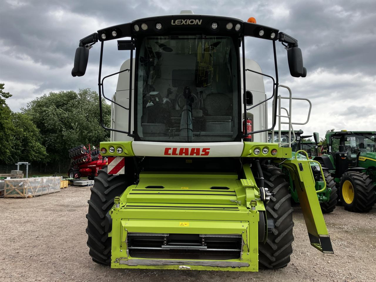 CLAAS Lexion 650 - מקצרת קומבינה: תמונה 3 CLAAS Lexion 650 - מקצרת קומבינה: תמונה 3