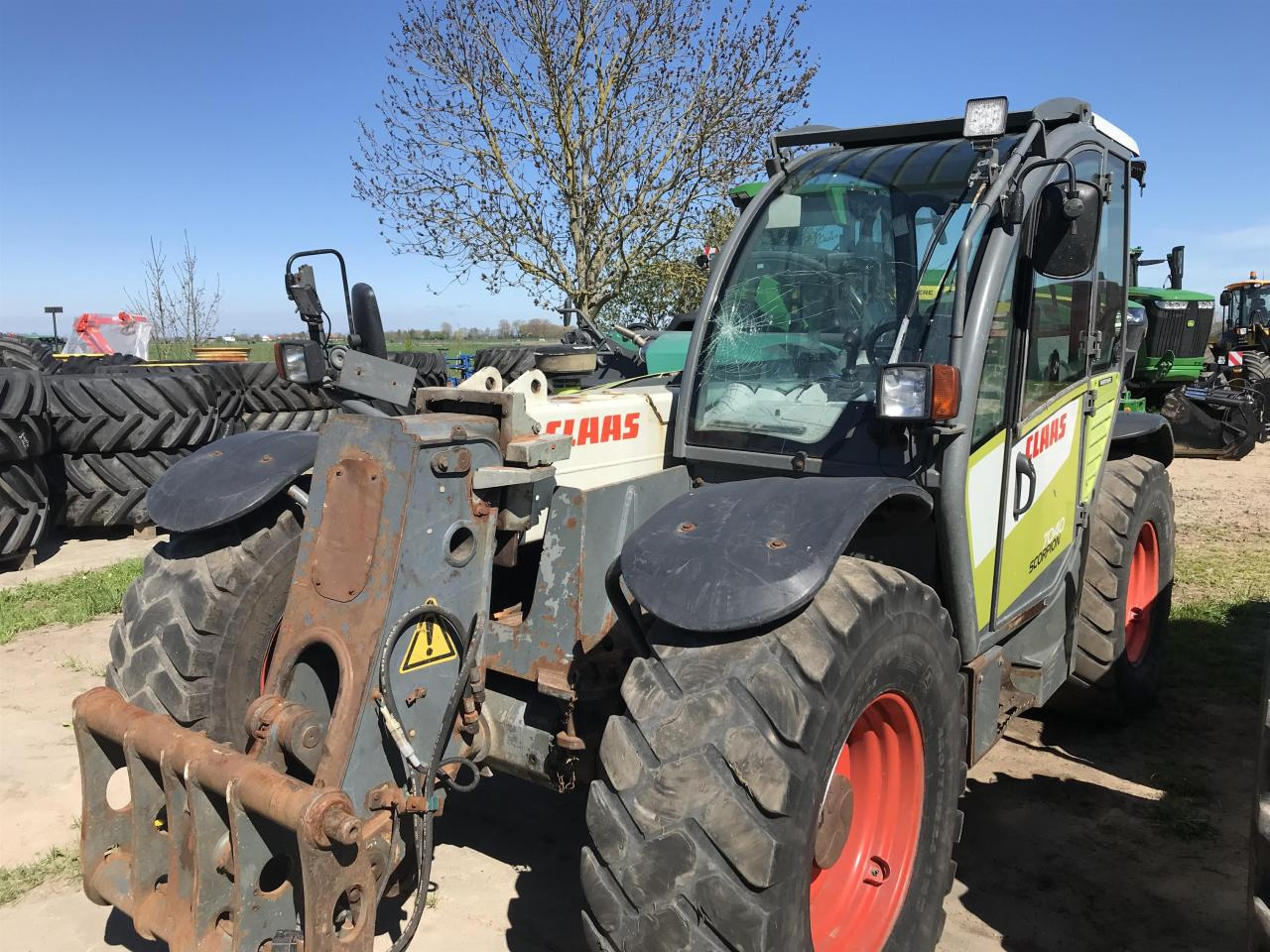 CLAAS Scorpion 7040 - מפעיל טלסקופי: תמונה 1 CLAAS Scorpion 7040 - מפעיל טלסקופי: תמונה 1