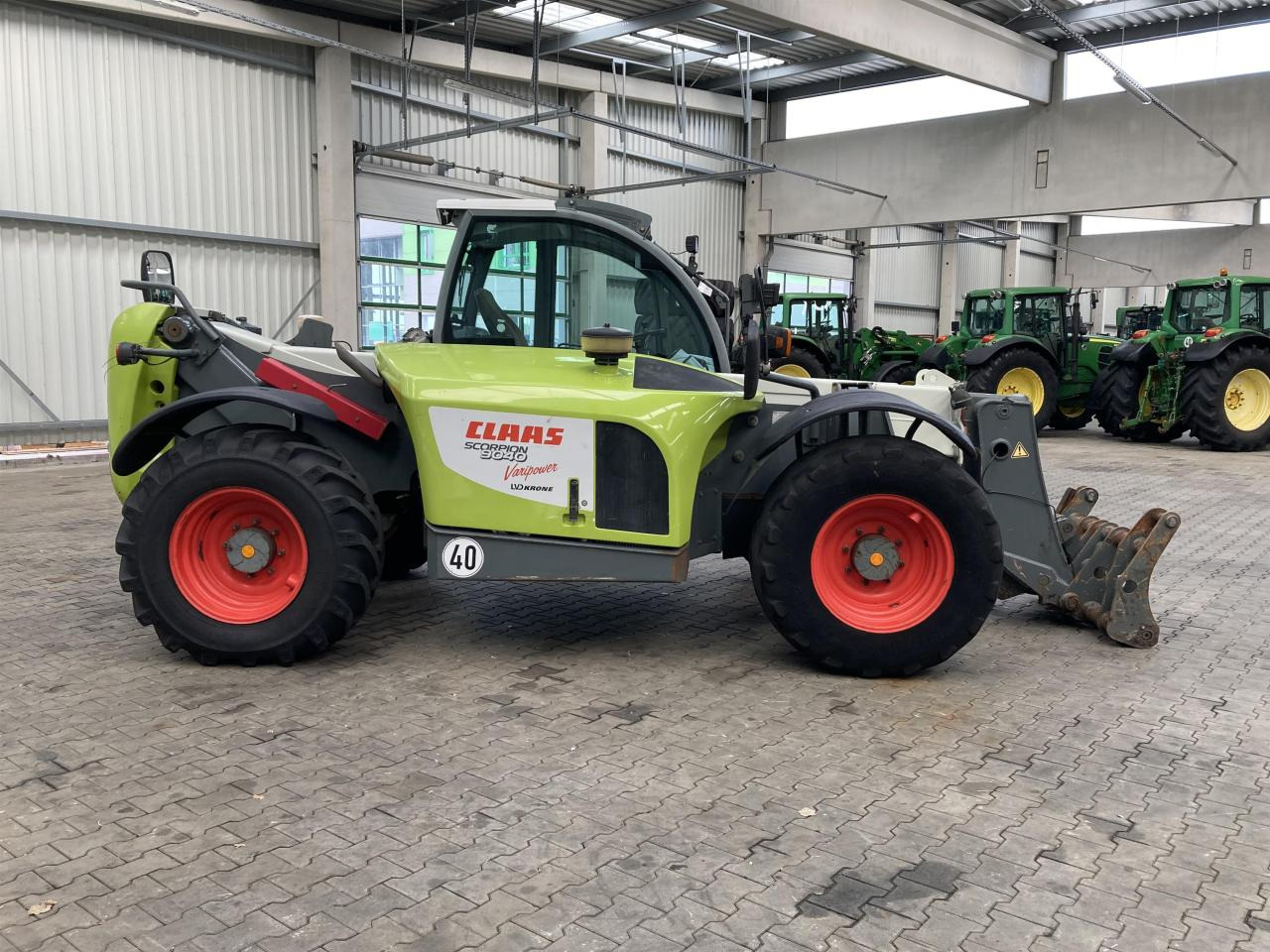 CLAAS Scorpion 9040 VariPower - מפעיל טלסקופי: תמונה 4 CLAAS Scorpion 9040 VariPower - מפעיל טלסקופי: תמונה 4