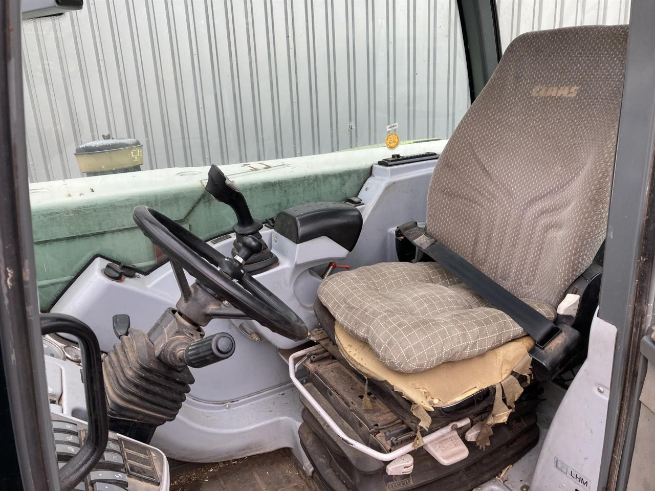 הַחכָּרָה CLAAS Scorpion 9040 VariPower CLAAS Scorpion 9040 VariPower: תמונה 12