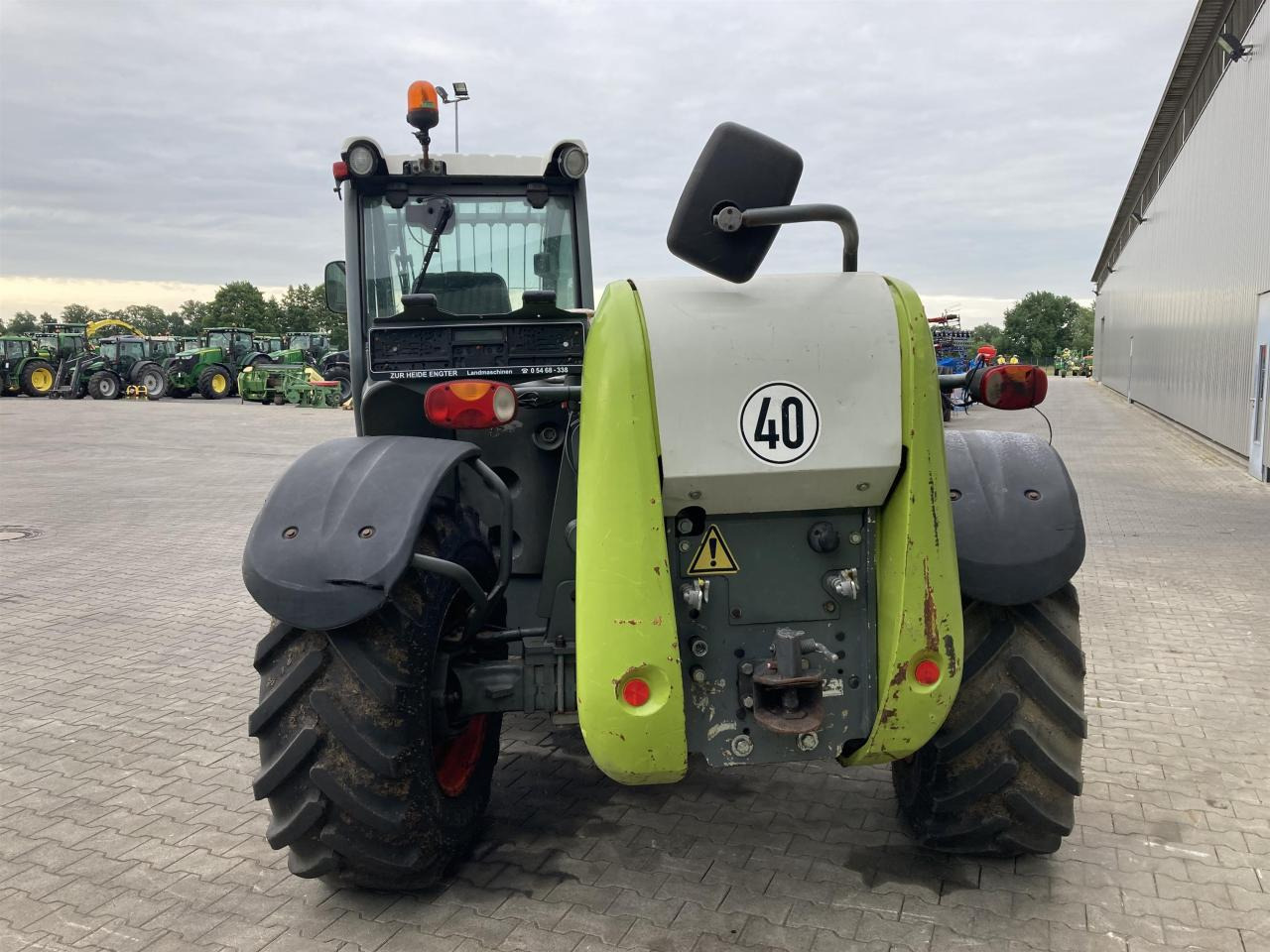 הַחכָּרָה CLAAS Scorpion 9040 VariPower CLAAS Scorpion 9040 VariPower: תמונה 9