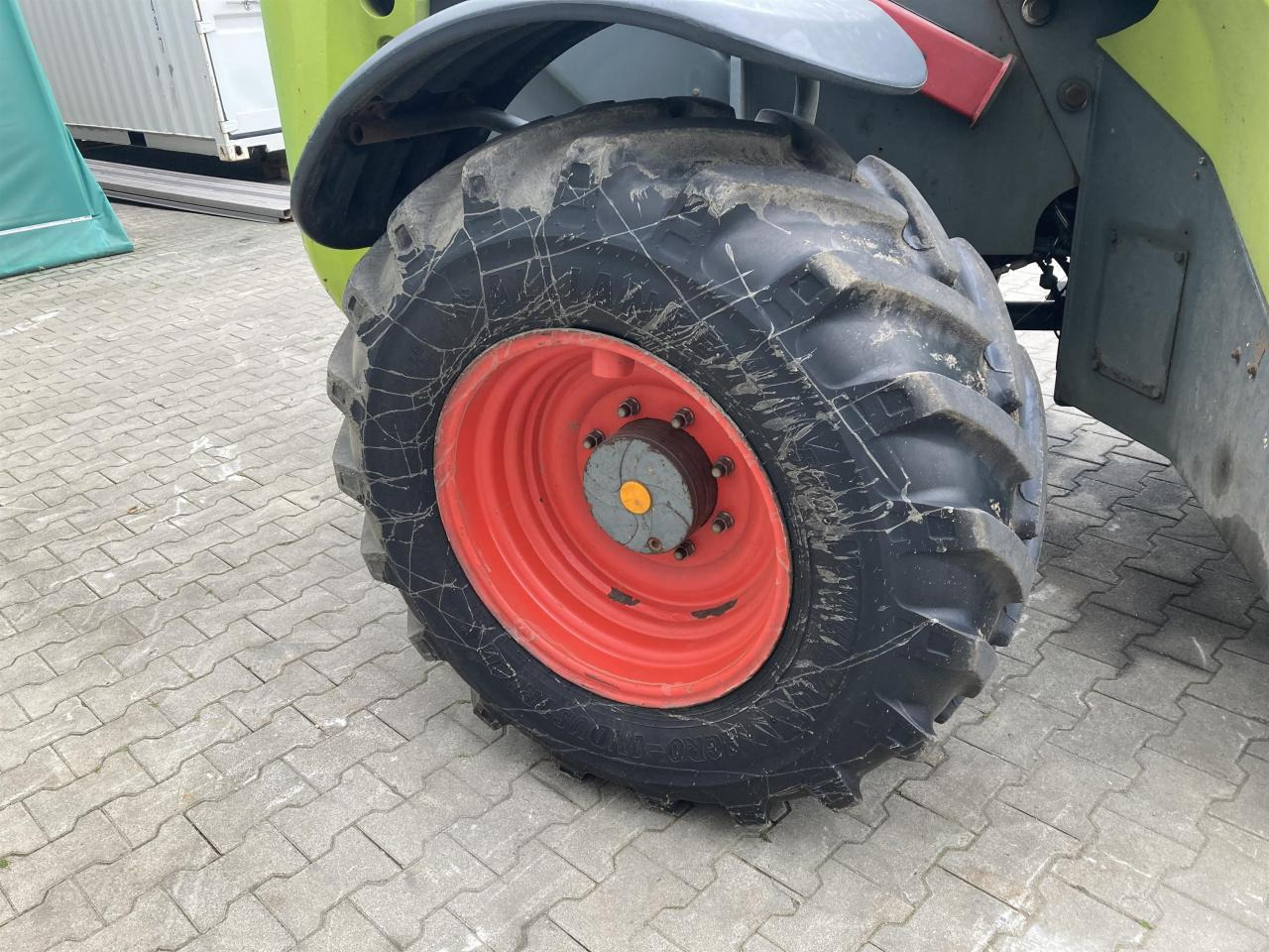 הַחכָּרָה CLAAS Scorpion 9040 VariPower CLAAS Scorpion 9040 VariPower: תמונה 7