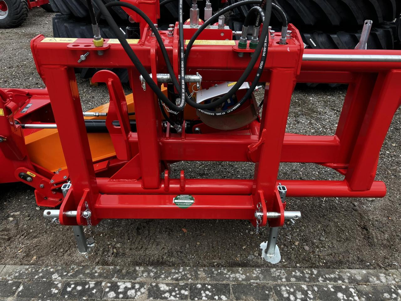Dücker USM-21 - מכסחת תבואה: תמונה 4 Dücker USM-21 - מכסחת תבואה: תמונה 4