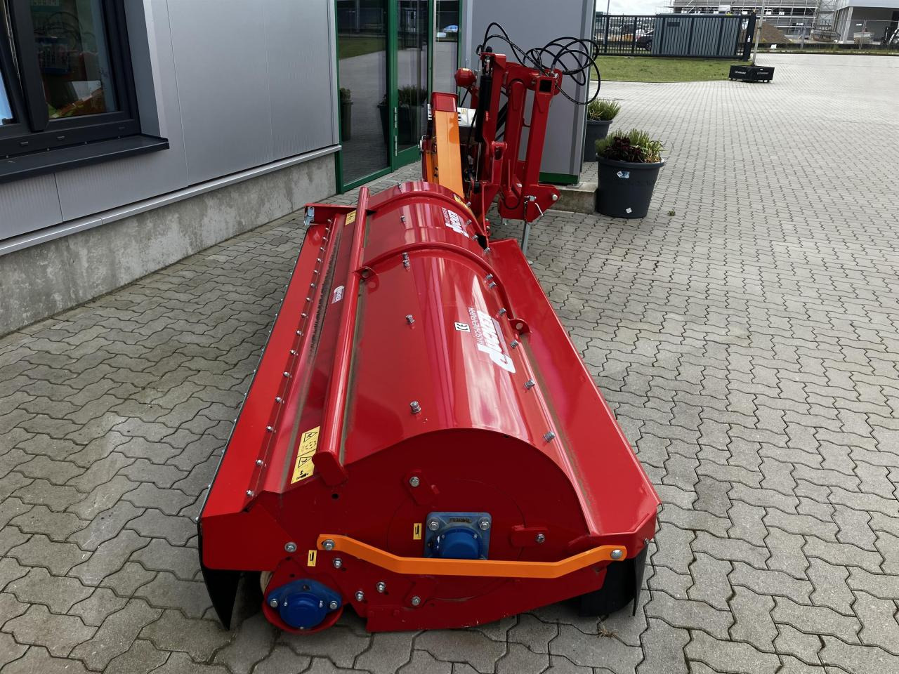 Dücker USM-26 VR4 - מכסחת תבואה: תמונה 2 Dücker USM-26 VR4 - מכסחת תבואה: תמונה 2