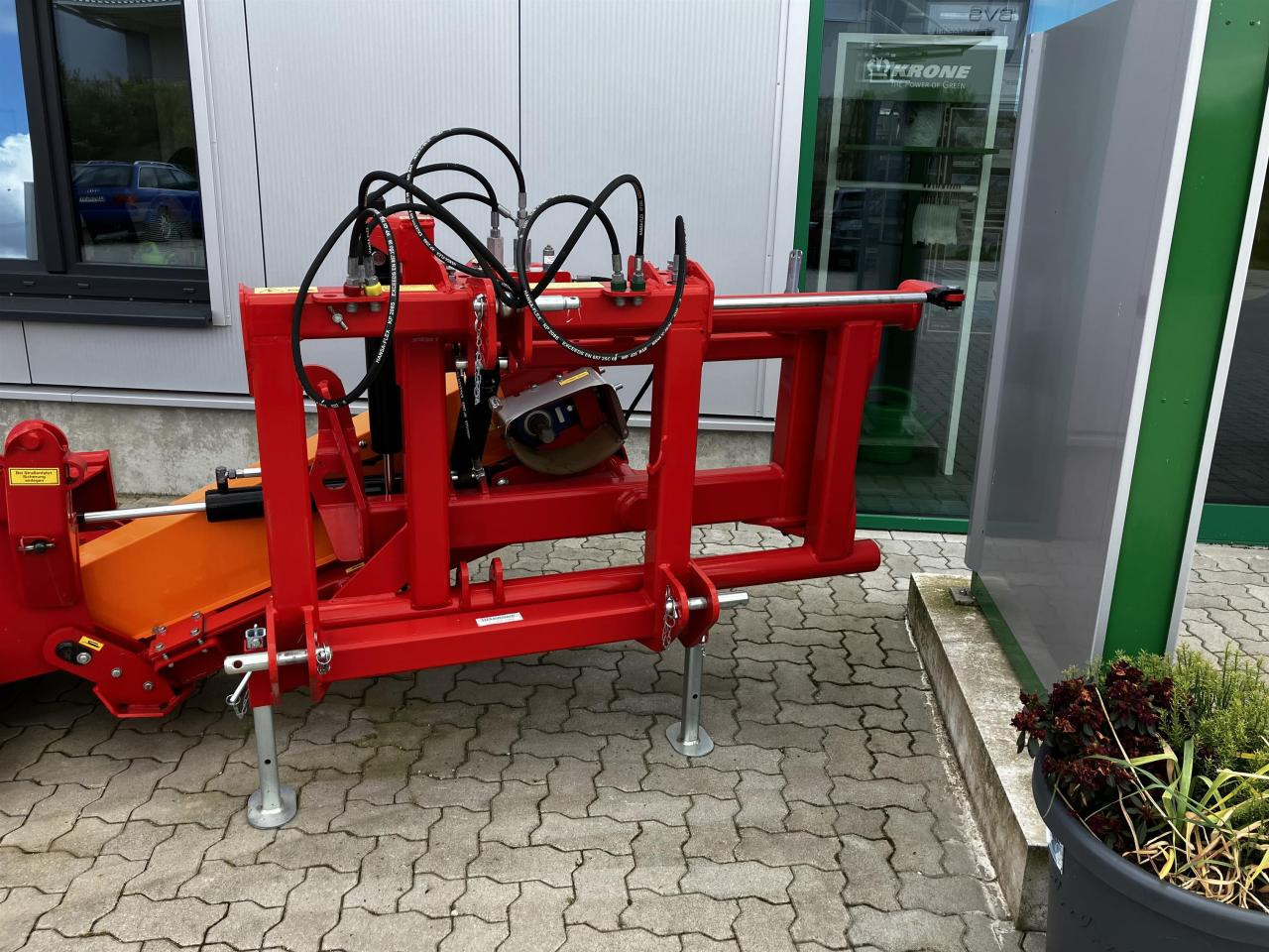 Dücker USM-26 VR4 - מכסחת תבואה: תמונה 3 Dücker USM-26 VR4 - מכסחת תבואה: תמונה 3