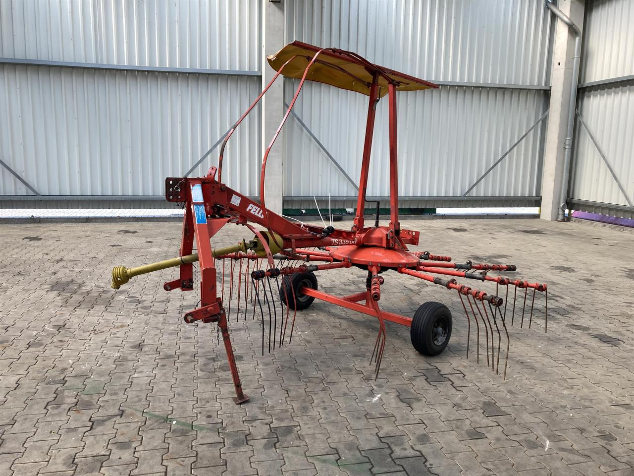 Fella TS 335 DN - גורף/ מגרפה: תמונה 2 Fella TS 335 DN - גורף/ מגרפה: תמונה 2