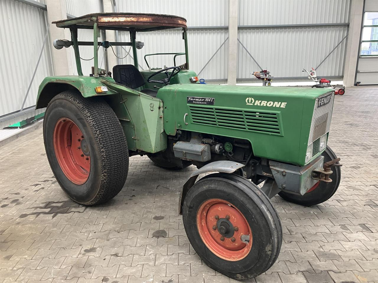 Fendt 104 S Farmer - טרקטור חקלאי: תמונה 2 Fendt 104 S Farmer - טרקטור חקלאי: תמונה 2