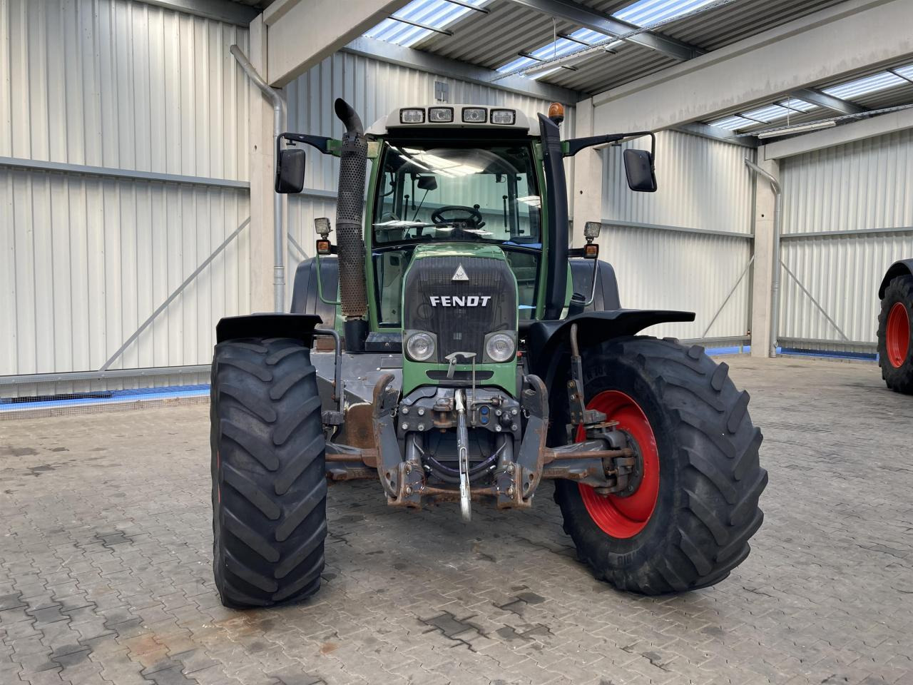 Fendt 818 Vario TMS - טרקטור חקלאי: תמונה 4 Fendt 818 Vario TMS - טרקטור חקלאי: תמונה 4