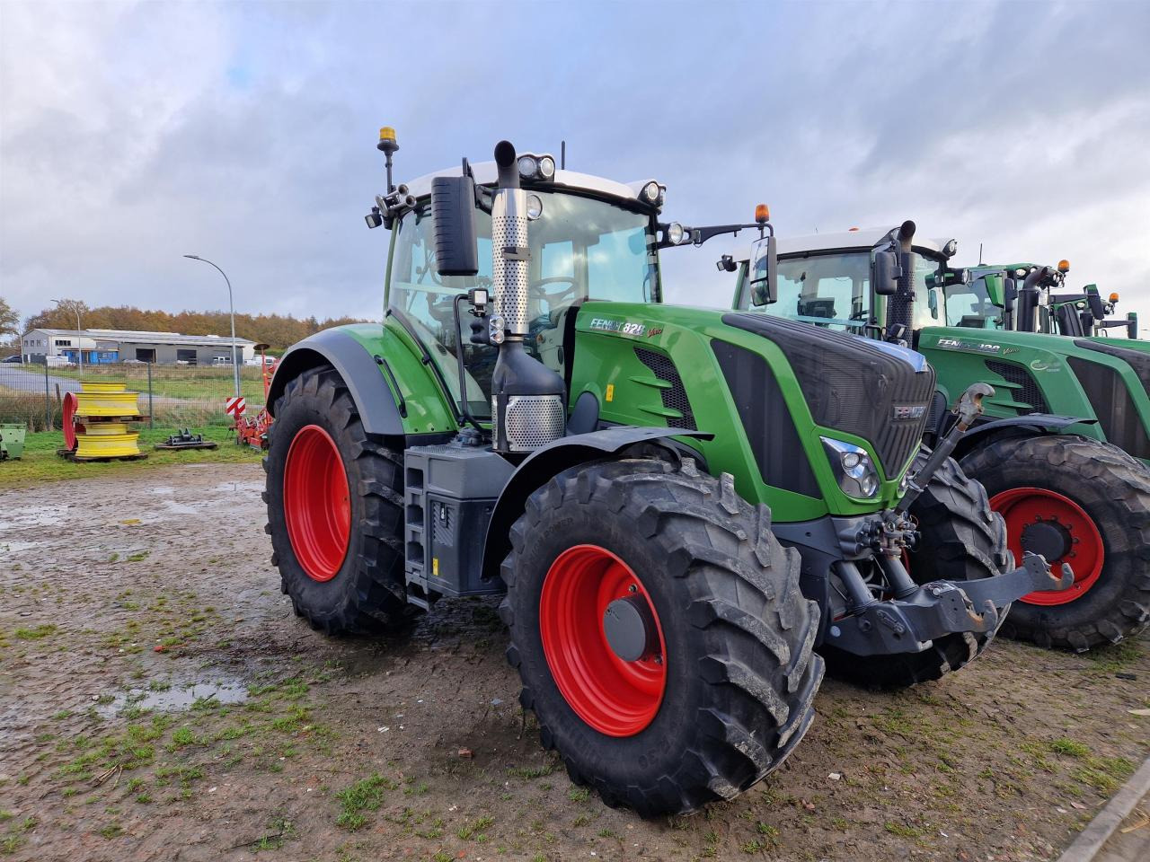 Fendt 828 Vario S4 Profi Plus - טרקטור חקלאי: תמונה 1 Fendt 828 Vario S4 Profi Plus - טרקטור חקלאי: תמונה 1