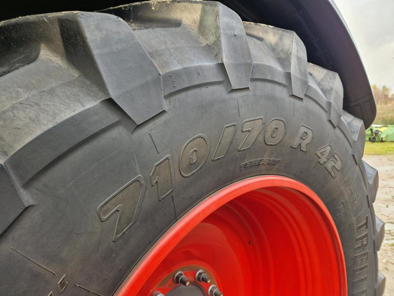 Fendt 828 Vario S4 Profi Plus - טרקטור חקלאי: תמונה 4 Fendt 828 Vario S4 Profi Plus - טרקטור חקלאי: תמונה 4